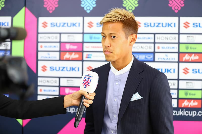 HLV online, Keisuke Honda của ĐT bóng đá Campuchia