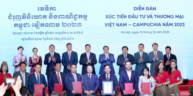 Diễn đàn xúc tiến thương mại Việt Nam cùng với Campuchia